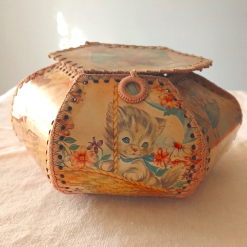 Handmade Laminated Kittens Flowers Cardboard Vanity Box